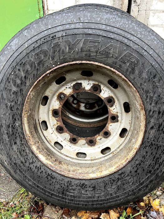 шини 385/65/22,5 на причіп з дісками