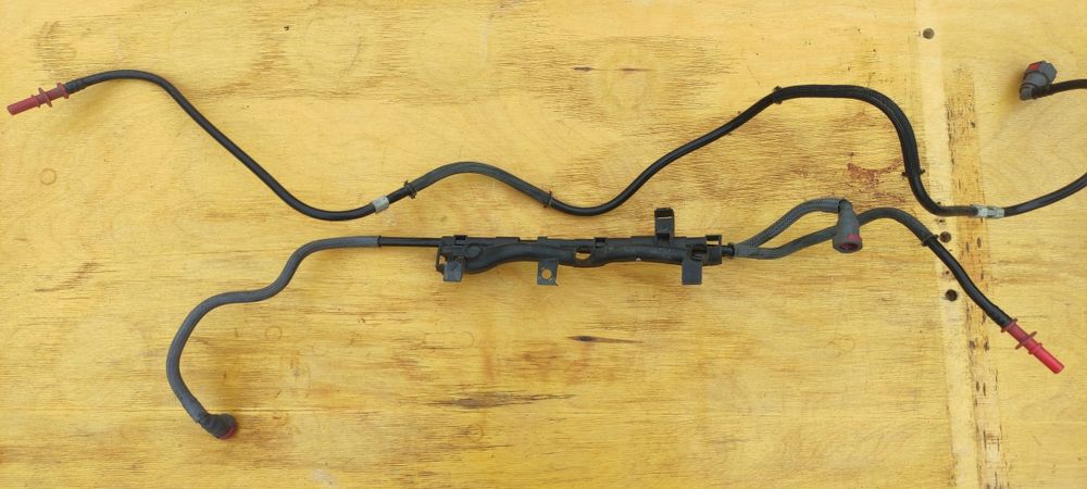 Трубка паливна,топливная Опель Виваро,Vivaro, Трафик,Ниссан Примастар