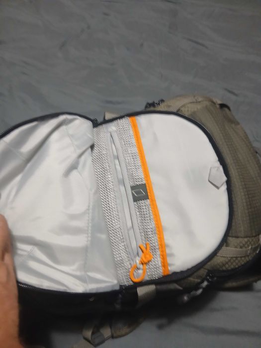 Camera bag lowepro flipside bp250