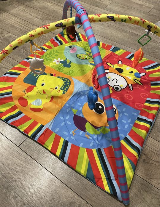 Розвиваючий килимок