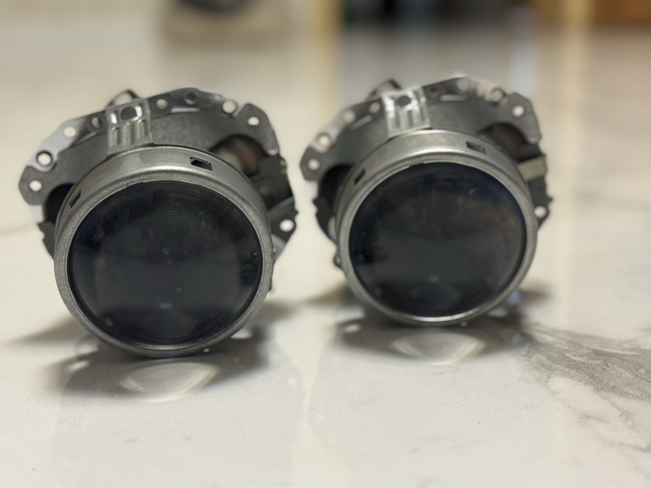 Ксенонові лінзи а6с6