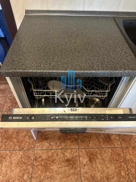 Продаж квартири з ремонтом та меблями/ 3 кімнатна/ Позняки/ Київ