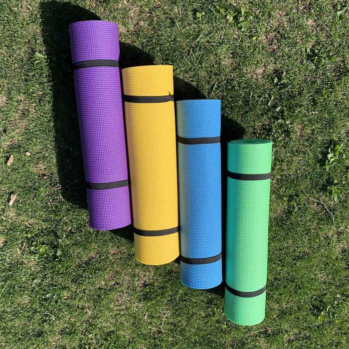 Коврик для йоги пилатеса та фитнесу каремат