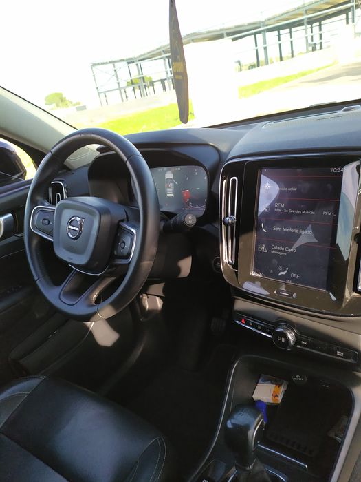Volvo XC40 2.0 150 cv