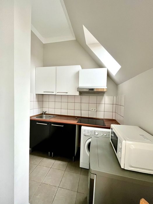 Duża kawalerka z osobną kuchnią ul. Mickiewicza