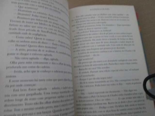 As Raparigas de Papel de Louise O'Neill