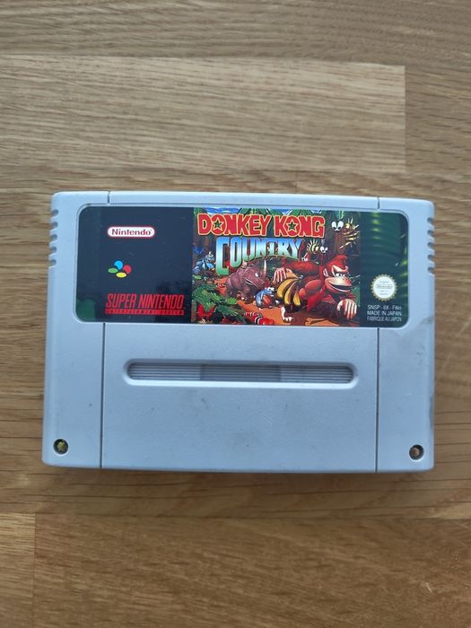 Donkey Kong Country - SNES