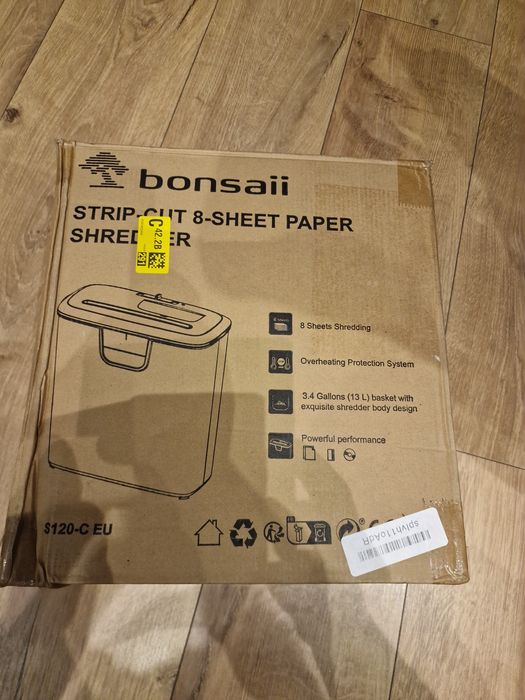 Niszczarka bonsaii nowa