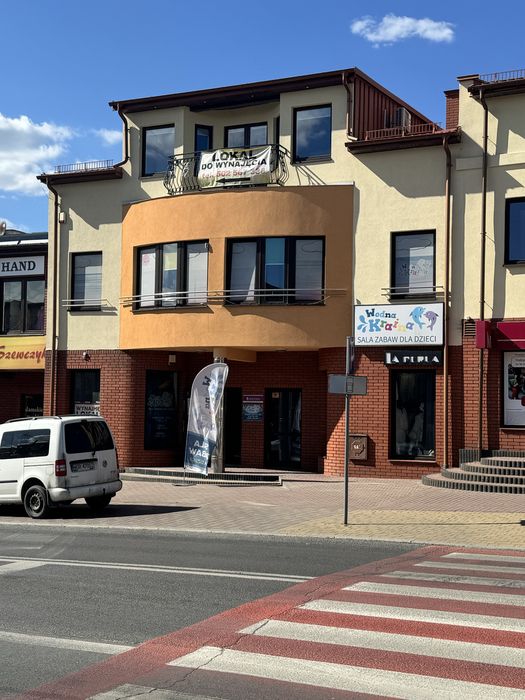 Wynajme lokal 200m w centrum Grójca