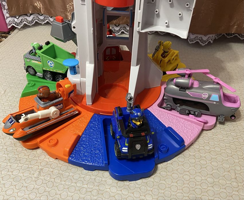 Велика база щенячего патруля оригінал Spin Master 82 см