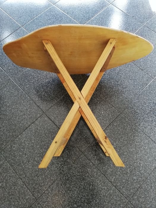 Mesa esplanada/alpendre