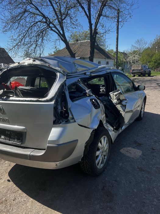 Renault Megan 2 після ДТП(на ходу)