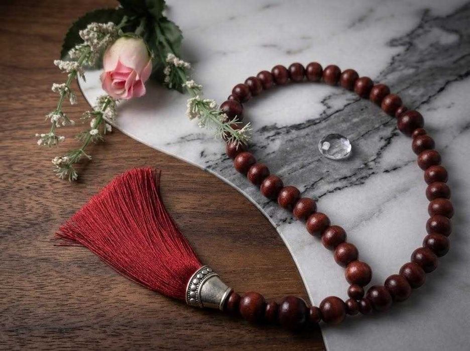 Чотки з натурального каменю в наявності!