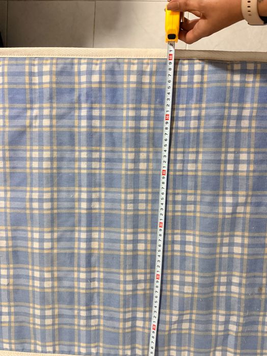 Cama com estrado e colchão