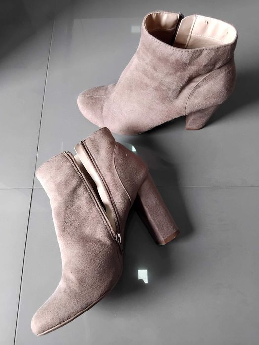 Botas cano curto salto 10cm