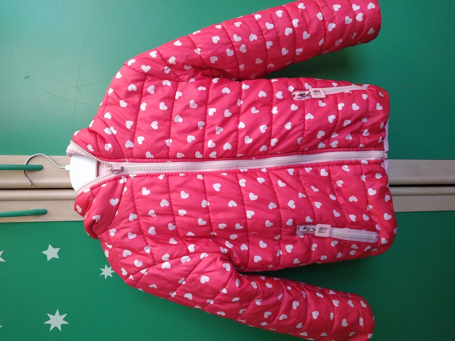 Демисезонная курточка на девочку