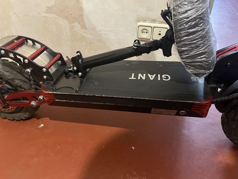 Продам самокат 1600 WT