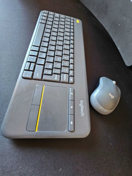 Klawiatura bezprzewodowa Logitech K400 Plus + USB Unifying