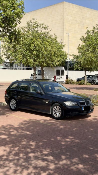 Bmw 318D touring a diésel de 2007/12 em bom estado