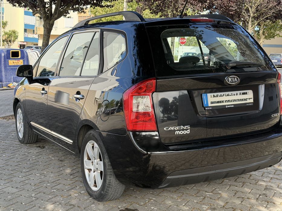 Kia Carens 2.0 CRDi EX 7lugares