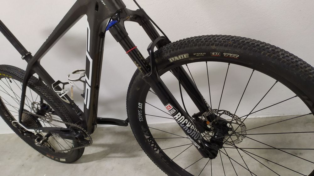 Superior XP 977 Carbono 27.5" - Rockshox DT Swiss Magura Shimano XT