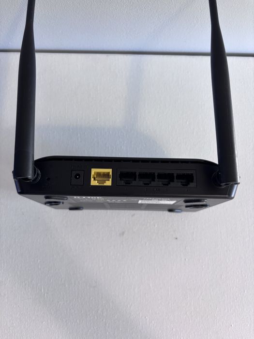 Router D-link 612