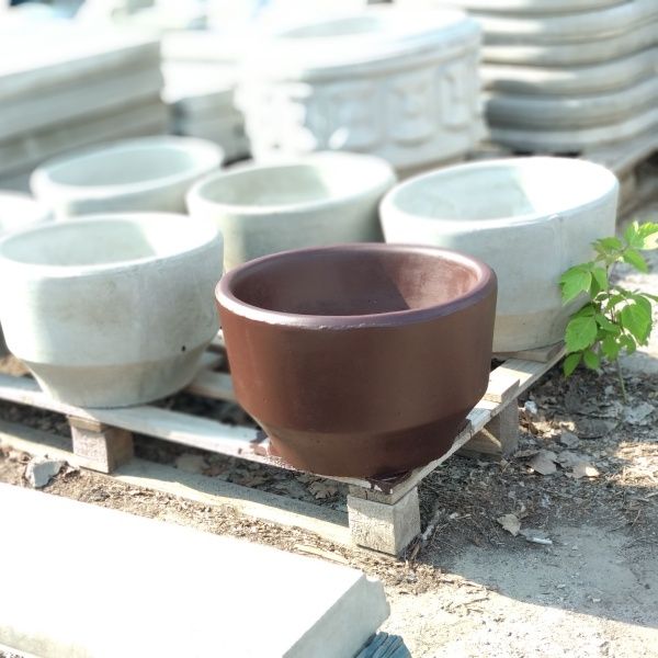 Вазон бетонный,клумба бетонная,Кашпо бетонное,цветочница бетонная