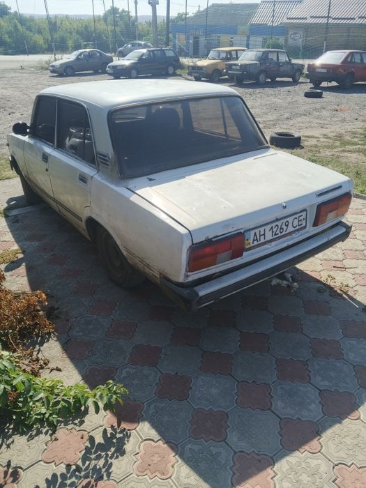 Продам  Ваз  2105