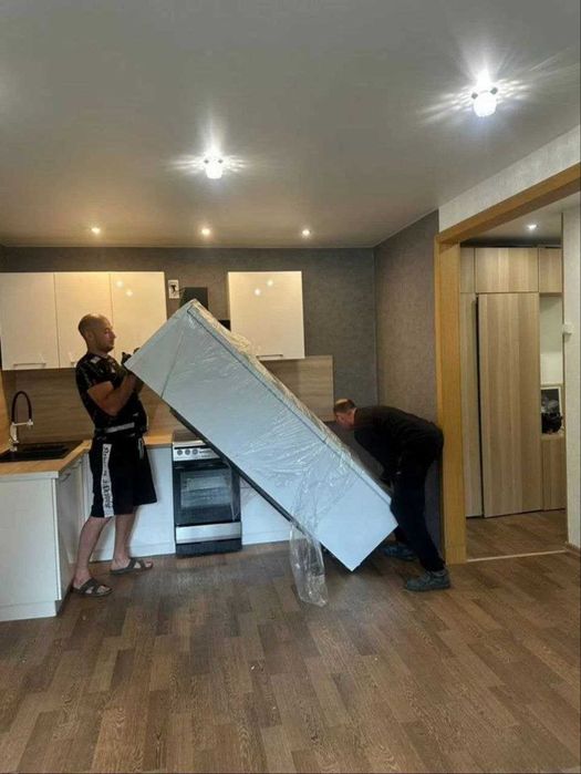 Грузчик Харьков, Заказать грузчиков, Грузчики на час Вантажники Харків