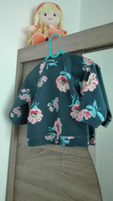 Bluzeczka bawełniana firmy Ergee roz 80 (9-12 m-cy) NOWA z metką.