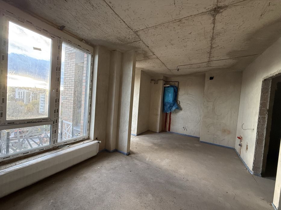 Продається 2-кім новобудова, зданий будинок