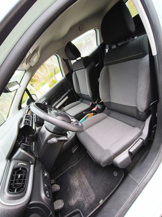 Citroen C3 1.2 .