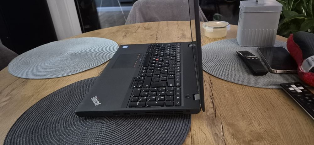 Lenovo T560 15,6' i7 6th NVIDIA GeForce  2GB FHD 16GB RAM  W11 super bateria IGŁA