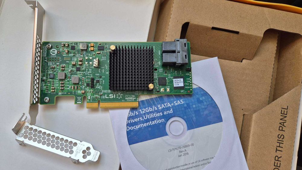Контролер LSI MegaRAID SAS 9341-8i 12Gb/s