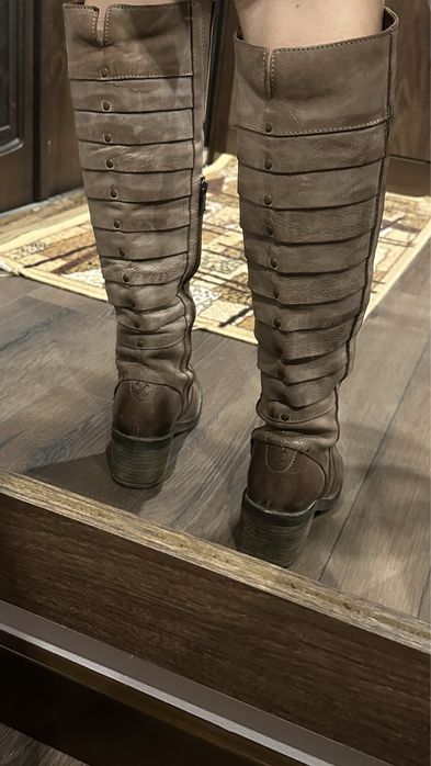 Сапоги шкіряні жіночі