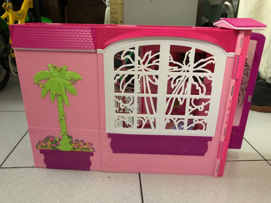 Brinquedo casa da Barbie