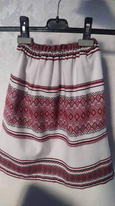 Вишита  спідниця