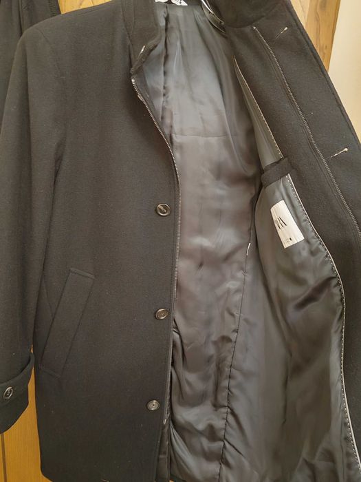 Casaco sobretudo preto Zara