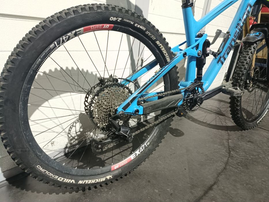 Transition Patrol Carbon, mullet, tamanho M.