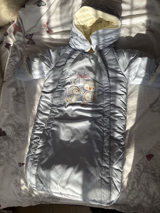 Продаю зимовий дитячий конверт/чохол овчина