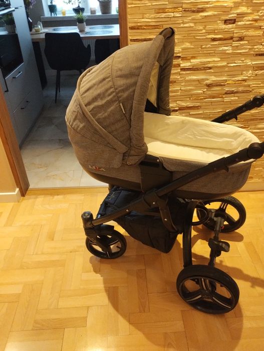 Wózek BenettoLuca 3w1