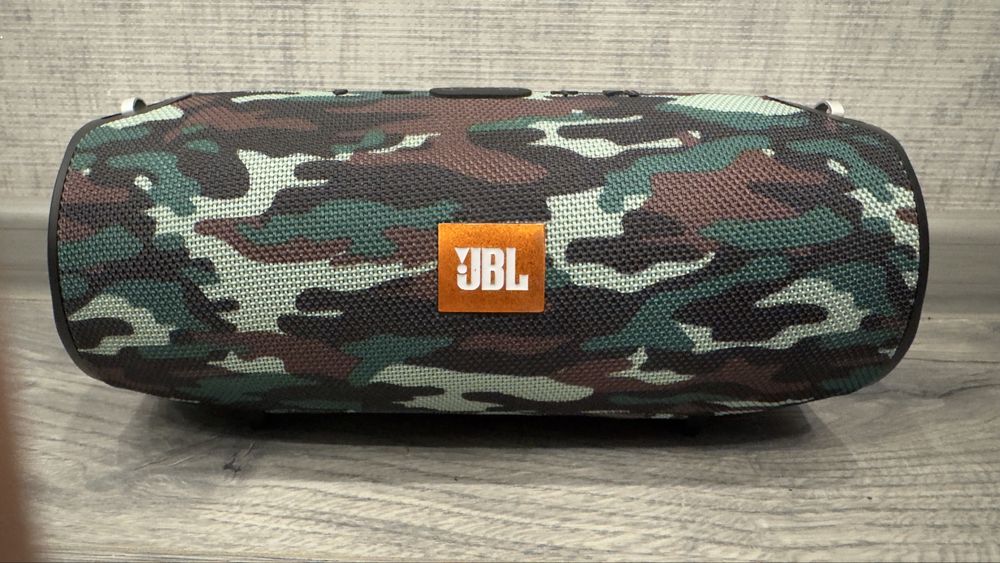 Продам портативну колонку (аналог Jbl), камуфляж