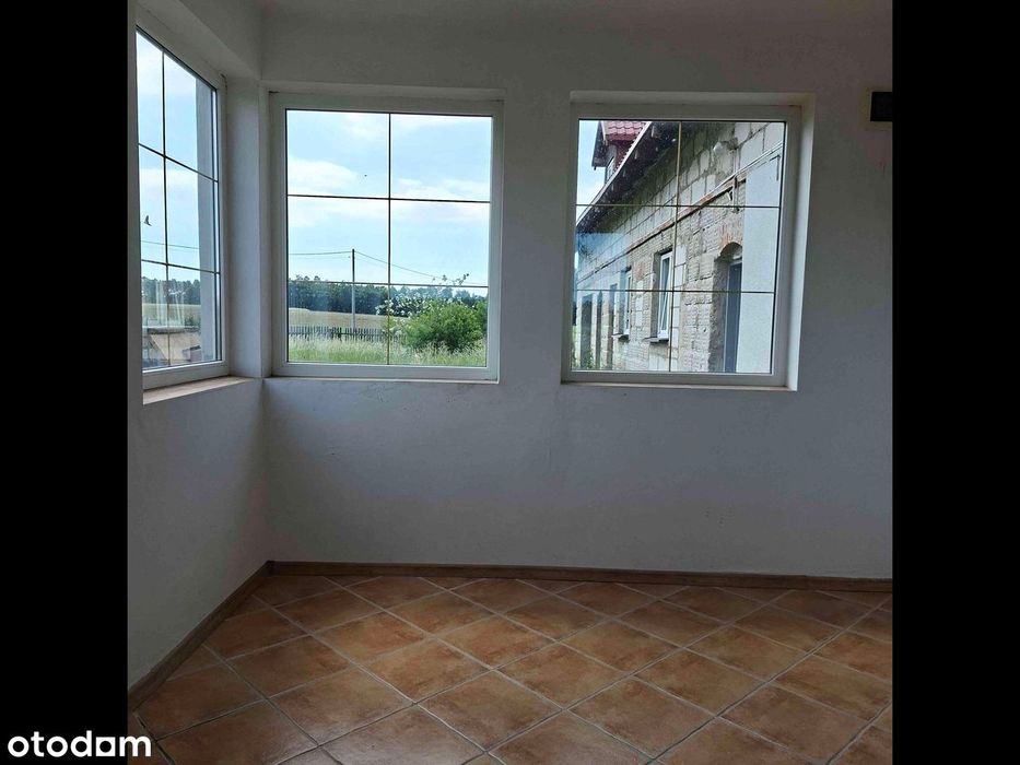 Sprzedam duży dom 216m² na dużej działce 2700m²