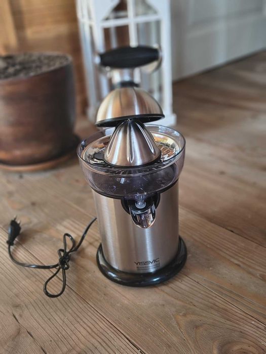 Elektryczna wyciskarka do owoców Yissvic