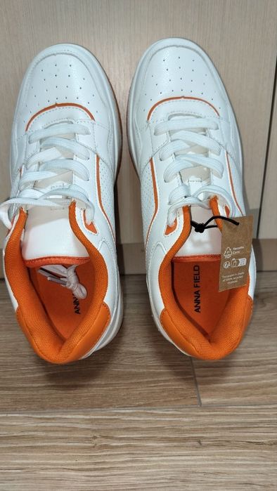 Кроссовки Anna Field. Размер 39