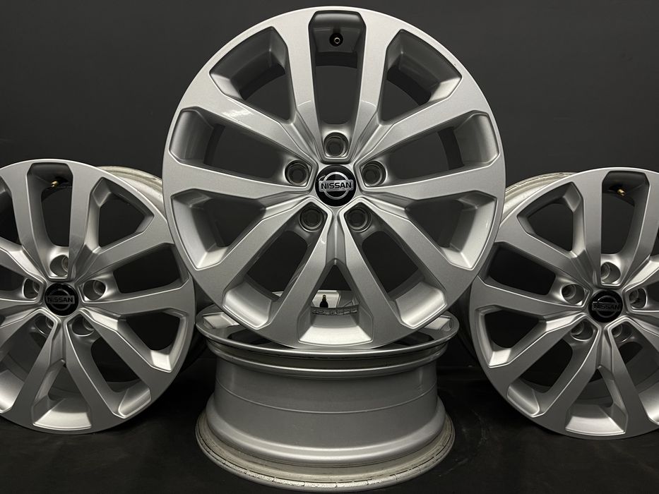 Диски R17 5x114.3 Et37 7J. Nissan Rogue X-trail Qashqai Juke Renault Trafic 3 Megane Scenic Daster Kaptur Talisman Honda Accord CR-V HR-V Civic