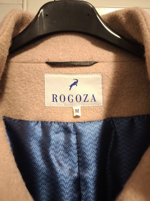 Rogoza płaszcz damski, pudrowy rozmiar M