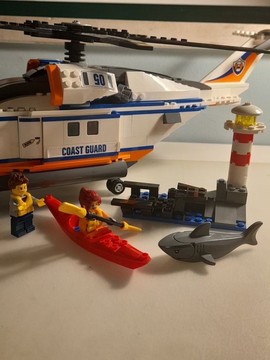 Lego de helicóptero de salvamento
