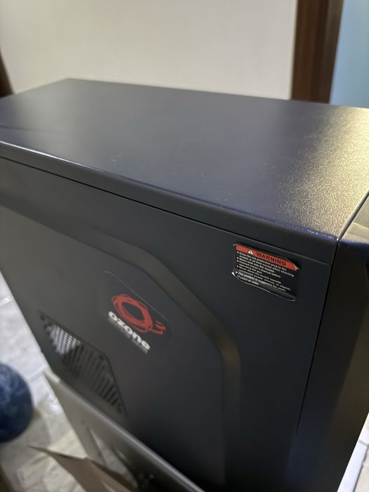 Selling computer case445836955767941121