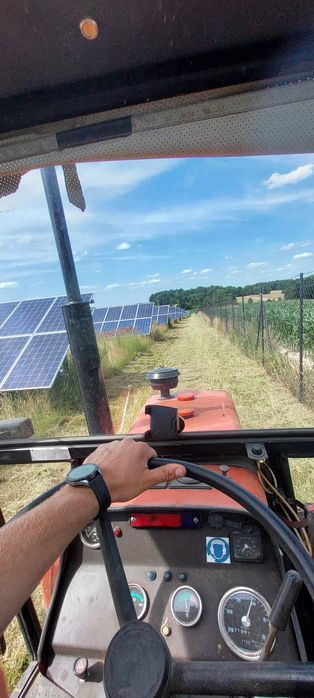 Koszenie traw, nieużytków, farm fotowoltaicznych